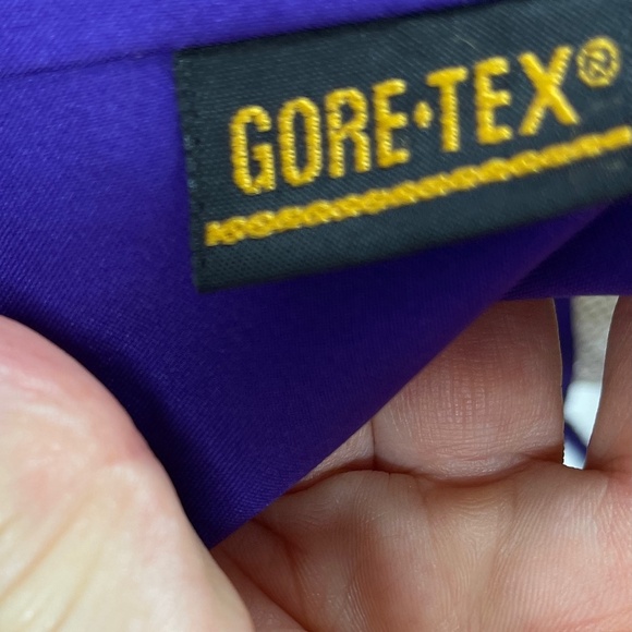 Frank Shorter Sports Gore-Tex 2-Piece Windbreaker Set — Purple Pink Aqua - Picture 13 of 14